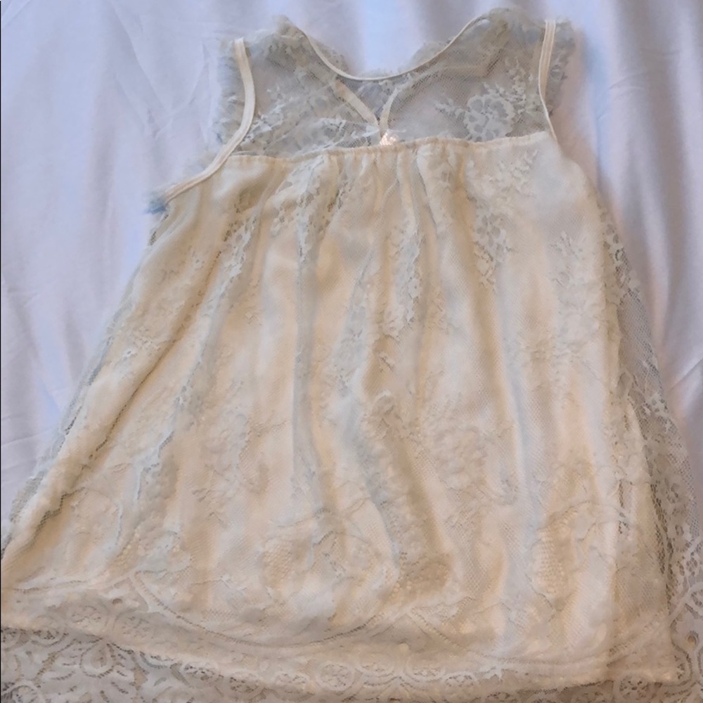 Xhilaration lace top